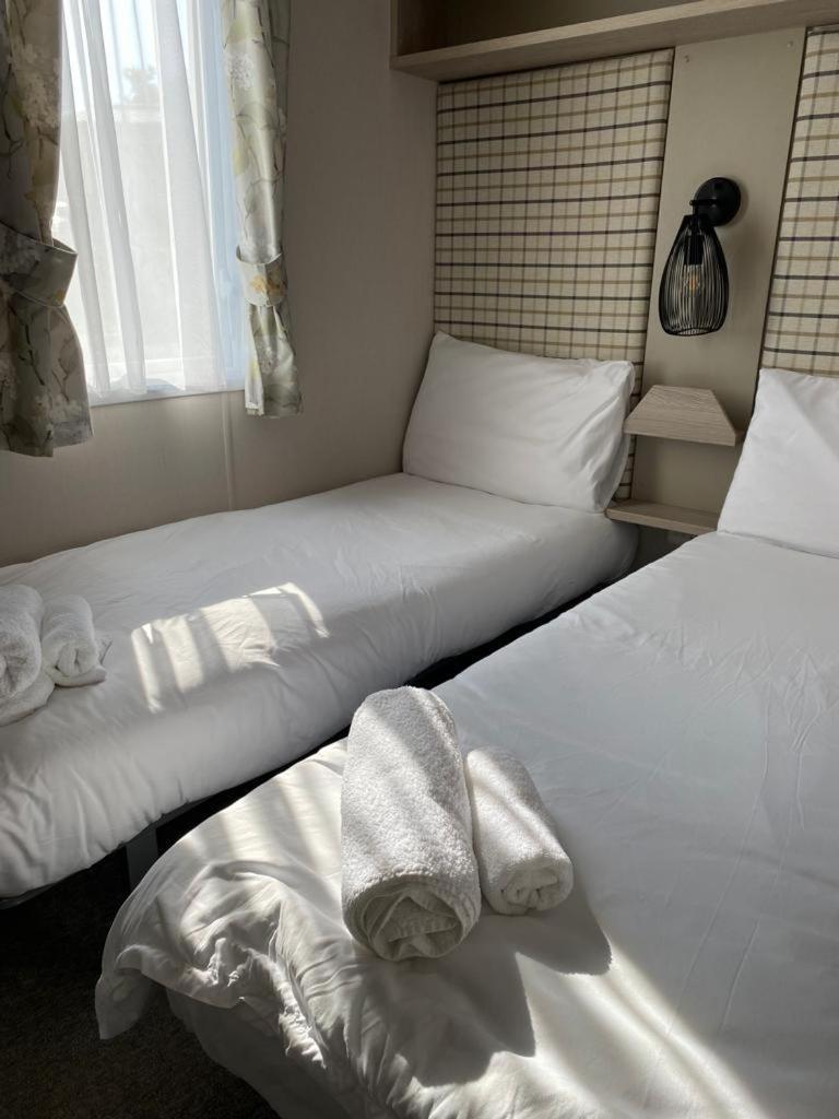 Luxury Holiday Home Sleeps 6 Pet Friendly Сент-Остелл Екстер'єр фото