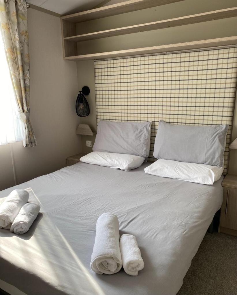 Luxury Holiday Home Sleeps 6 Pet Friendly Сент-Остелл Екстер'єр фото